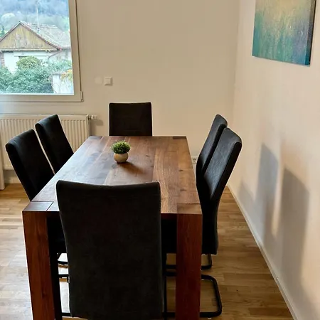 Erholung An Den Wasserfaellen - In - Stilvolles Mit Terrasse, Parkplatz & Ruhiger Lage * Baden-Baden