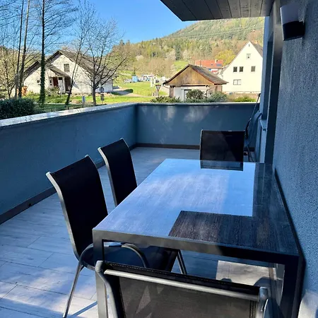 아파트 Erholung An Den Wasserfaellen - In - Stilvolles Mit Terrasse, Parkplatz & Ruhiger Lage 바덴바덴