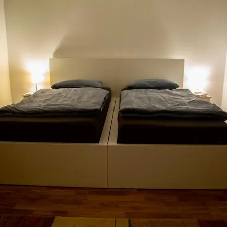 Erholung An Den Wasserfaellen - In - Stilvolles Mit Terrasse, Parkplatz & Ruhiger Lage Apartment *