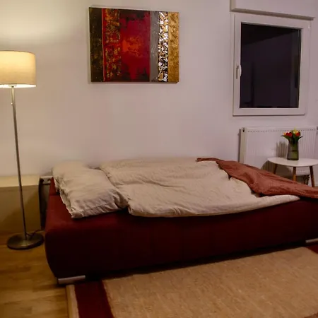 Erholung An Den Wasserfaellen - In - Stilvolles Mit Terrasse, Parkplatz & Ruhiger Lage *