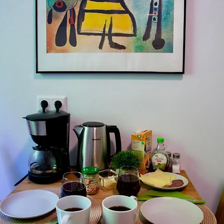 Erholung An Den Wasserfaellen - In - Stilvolles Mit Terrasse, Parkplatz & Ruhiger Lage Apartamento *