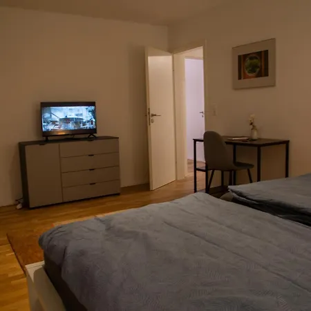 Erholung An Den Wasserfaellen - In - Stilvolles Mit Terrasse, Parkplatz & Ruhiger Lage Apartamento *